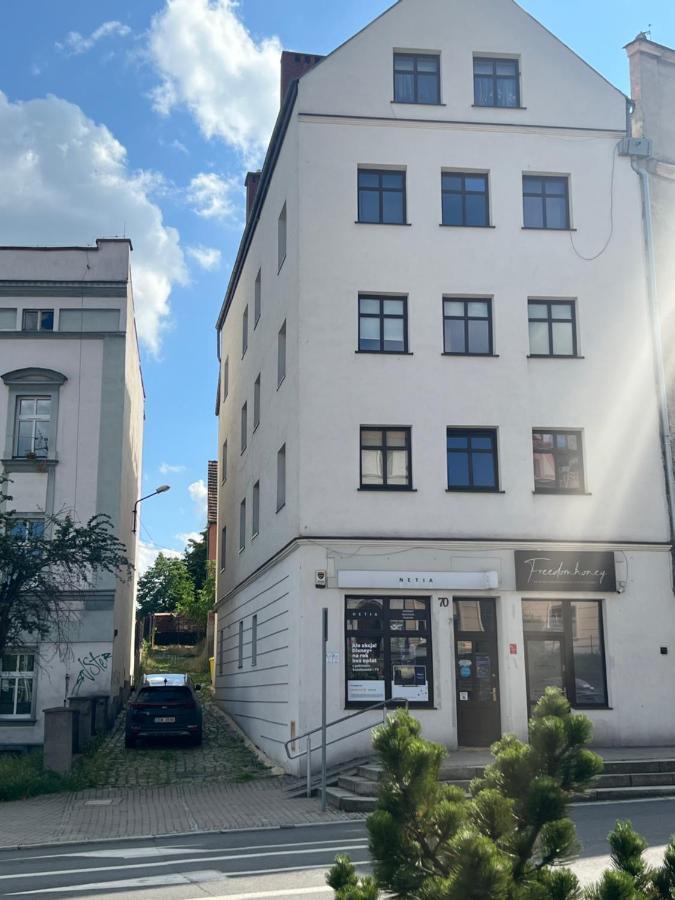 Apartament Centrum Свидница Экстерьер фото